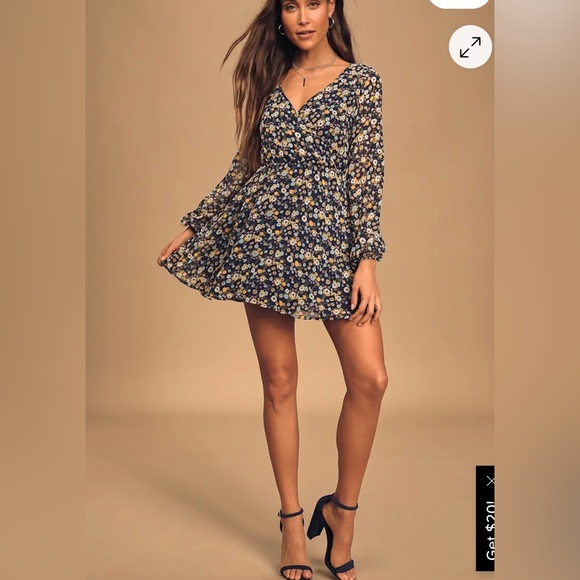 Lulus Bloom For Me Navy Blue Floral Print Long Sleeve Skater Dress
Size XL - Picture 10 of 10
